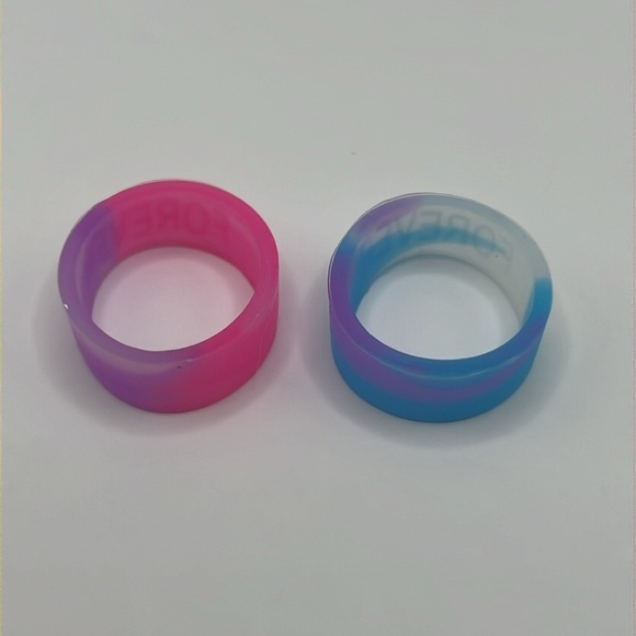 Silicone Ring Set FOREVER Stretch Rings - Picture 2 of 4